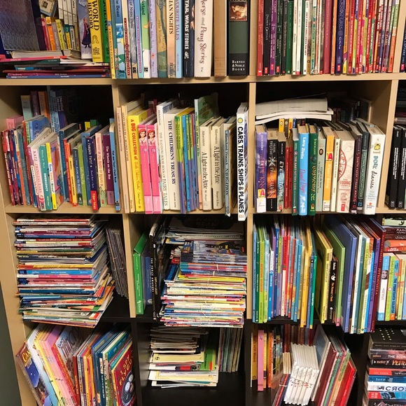 📚= 2/$6, 🌈=2/$8, 🦋=2/$10 can mix price levels - Picture 12 of 16